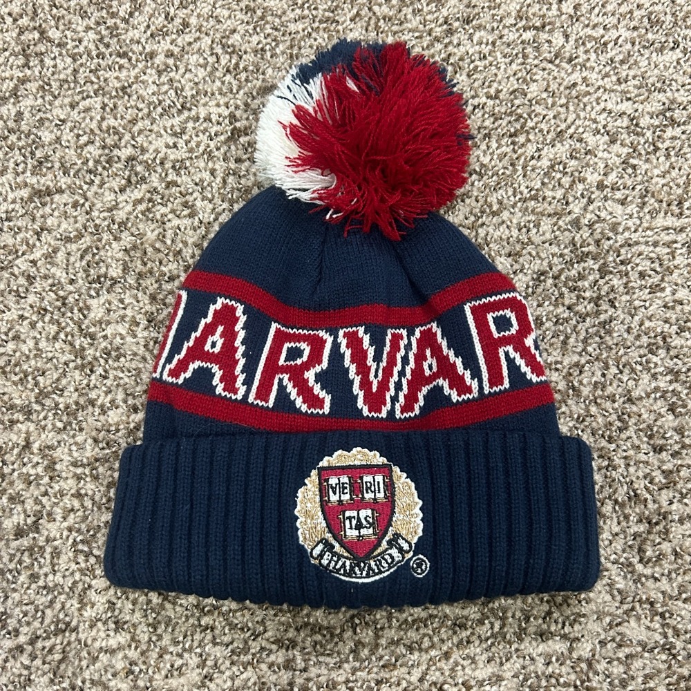 Robin Ruth Vintage Harvard University Winter hat Beanie Heavyweight One-Size